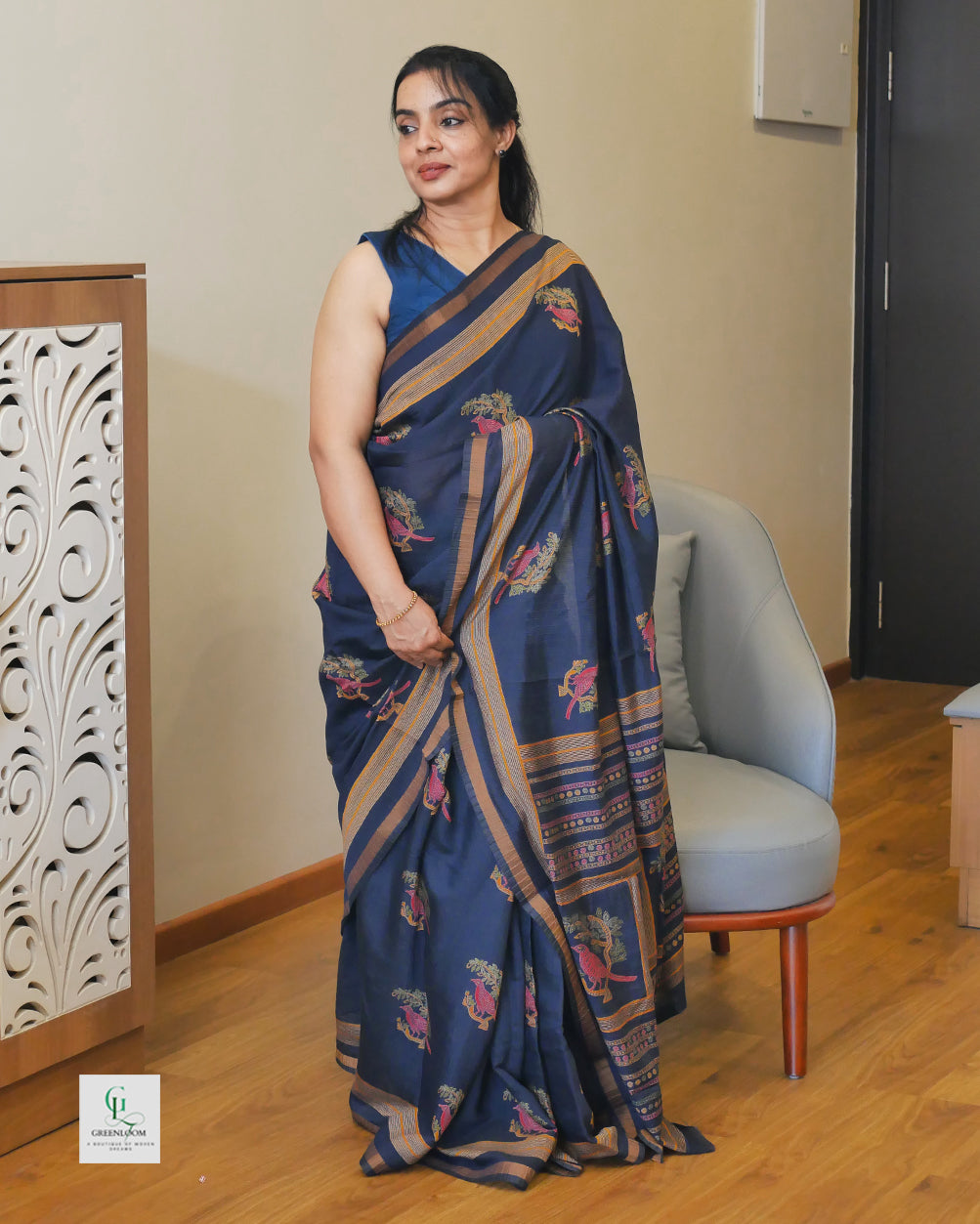 Cotton Silk Crush Pattern Saree with Bird & Leaf Print | With Matching Blouse