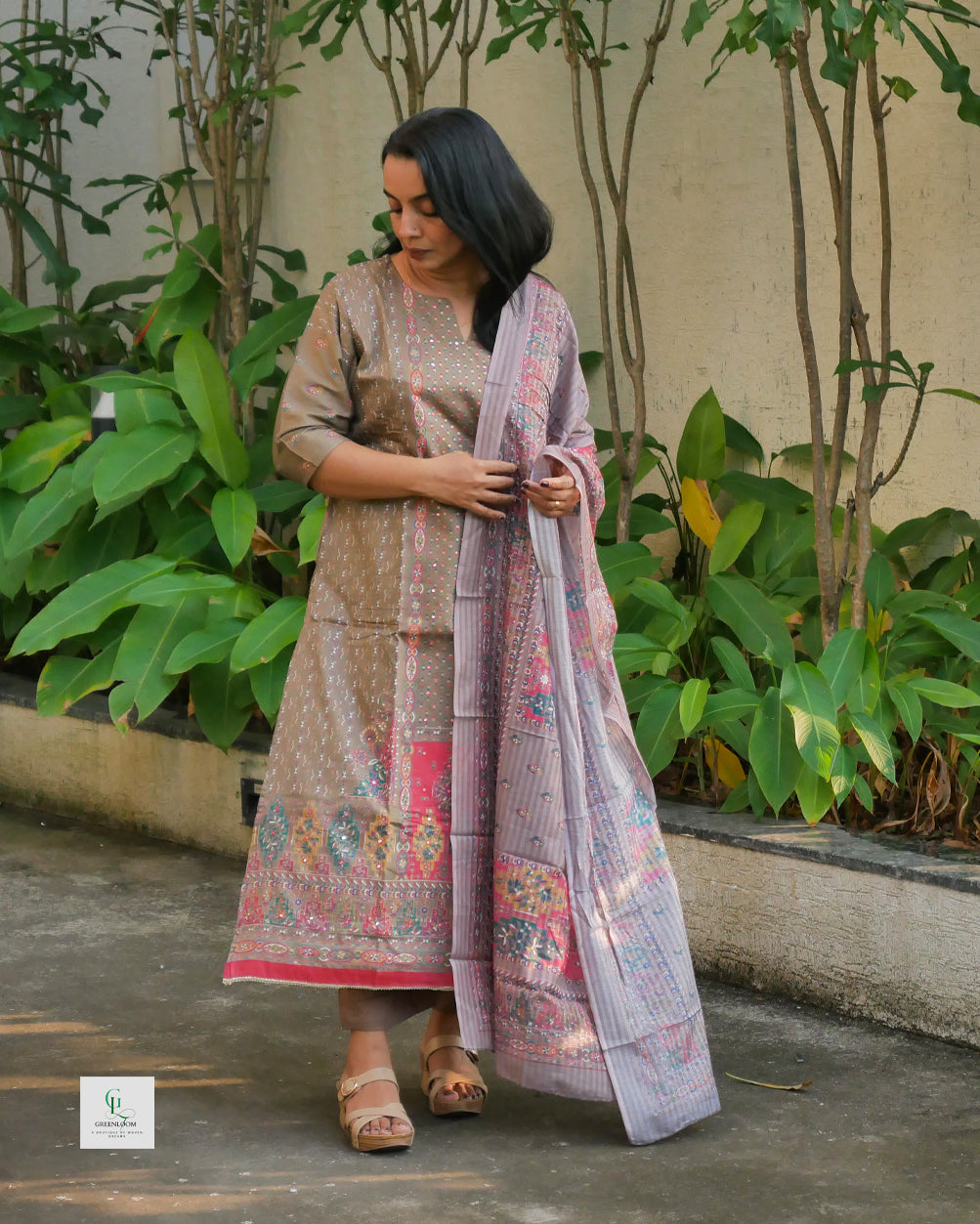 Women’s Three-Piece Set with Machine Embroidery & Dupatta