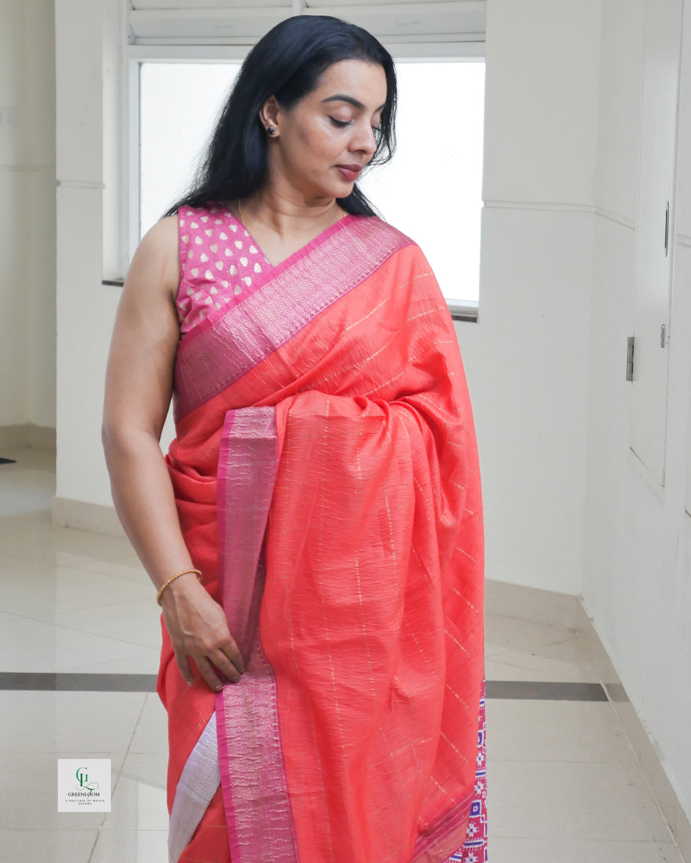 Tussar Silk Saree with Crush Texture & Blouse
