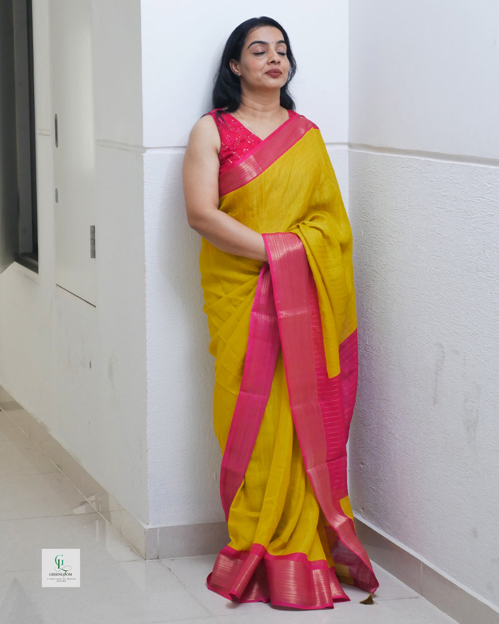 Crepe Georgette Saree with blouse.