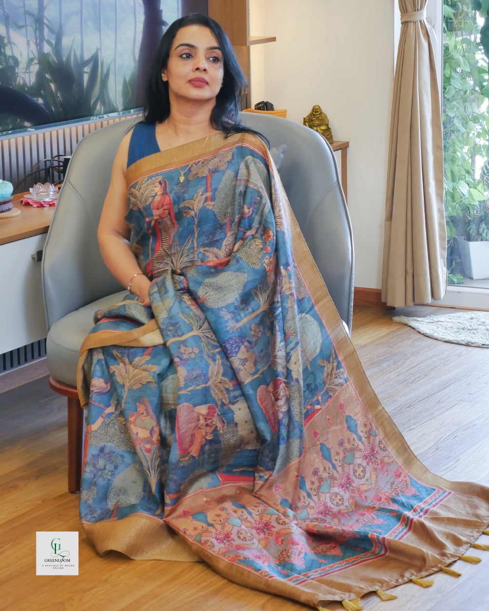 Elegant Crushed Organza Saree with Mughal Prints