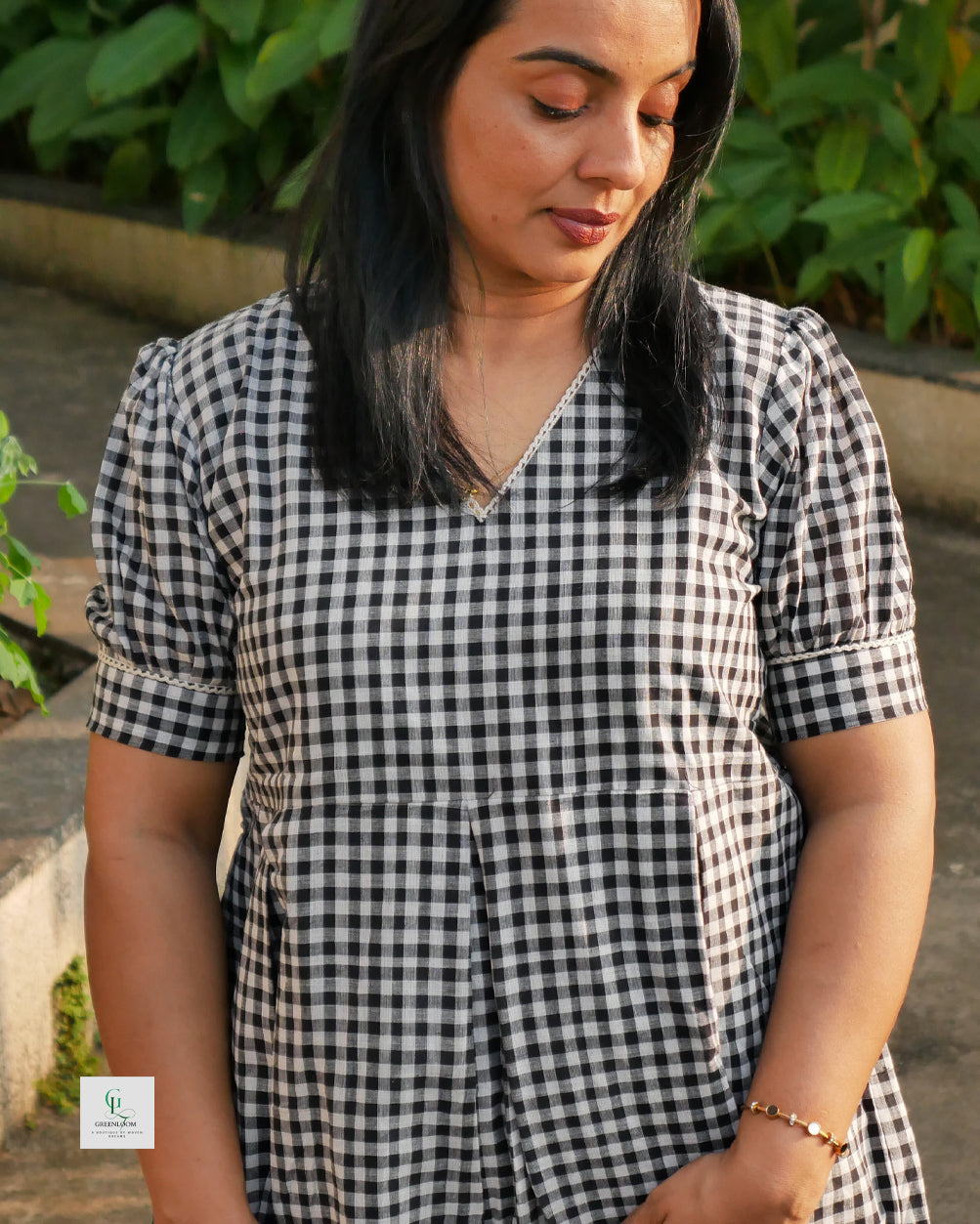Women’s Cotton Check Pattern Frock with V-Neck Lace Detailing
