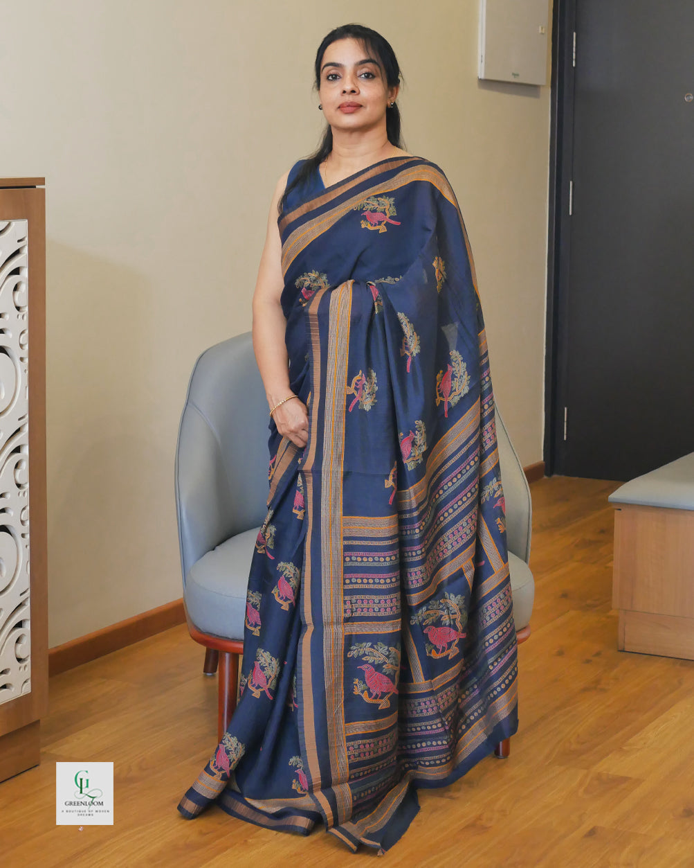 Cotton Silk Crush Pattern Saree with Bird & Leaf Print | With Matching Blouse