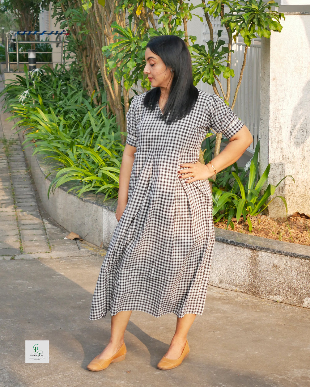 Women’s Cotton Check Pattern Frock with V-Neck Lace Detailing