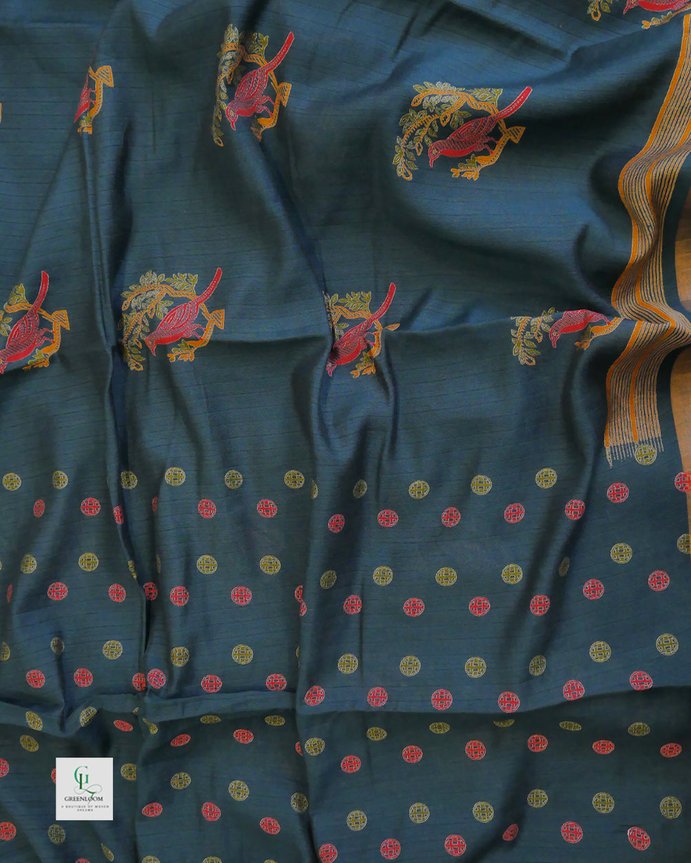 Cotton Silk Crush Pattern Saree with Bird & Leaf Print | With Matching Blouse